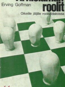 Arkielämän roolit - Oikeille jäljille rooliviidakossa -kirjan kansi